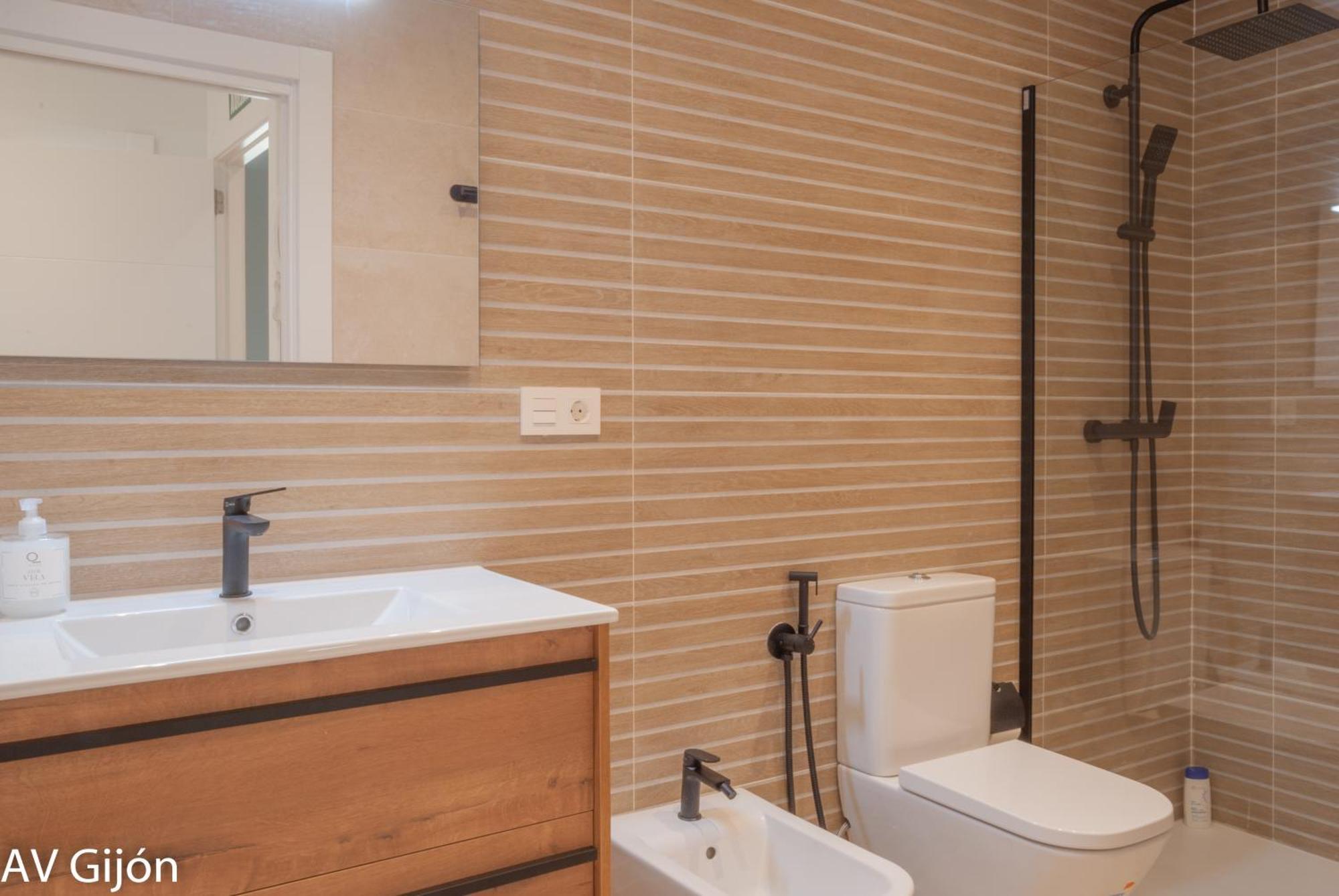 Apartment Av Manuel Junquera 27 Gijon